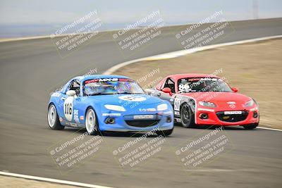 media/Jan-26-2025-CalClub SCCA (Sun) [[cfcea7df88]]/Group 4/Race/